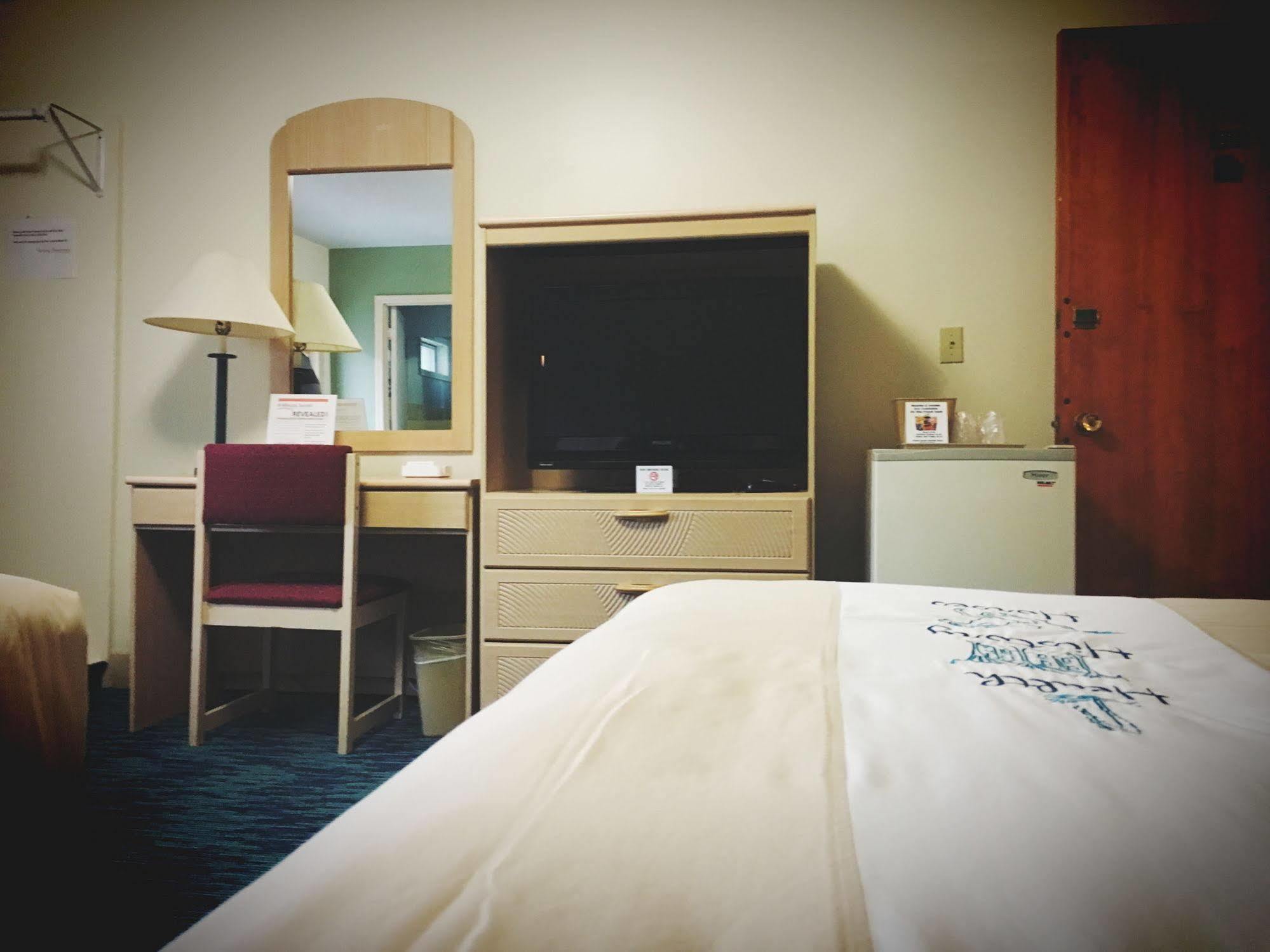 Bluebird Spa City Motor Lodge Saratoga Springs Zewnętrze zdjęcie